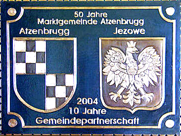              Kupferbild                         
Gemeindewappen                                  
Gemeinde 
  Atzenbrugg                                                                                            jedes Bild ein "Unikat"
 Kupferrelief  Handarbeit