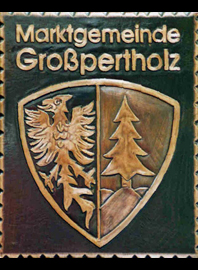            Kupferbild            Gemeindewappen            Ulrichskirchen-Schleinbach 
 Niederösterreich                                                               jedes Bild ein "Unikat"
 Kupferrelief  Handarbeit