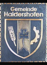                         Kupferbild                            Gemeindewappen          Gemeinde   Haidershofen                                                                                                          jedes Bild ein "Unikat"
 Kupferrelief  Handarbeit
