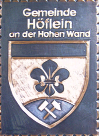                         
Kupferbild                       Gemeindewappen  Gemeinde               
   Höflein an der Hohen Wand
                       Bezirk Neunkirchen                                                                                
   Niederösterreich              jedes Bild ein "Unikat"
 Kupferrelief  Handarbeit
