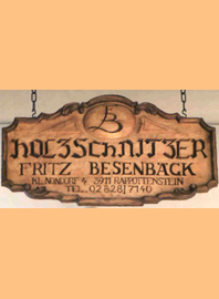  Tuerschild Holzschnitzerei Besenbäck                                                                               
                                                                          Kupferrelief 
als besonderes Geschenk
  jedes Bild ein "Unikat"
          Handarbeit  