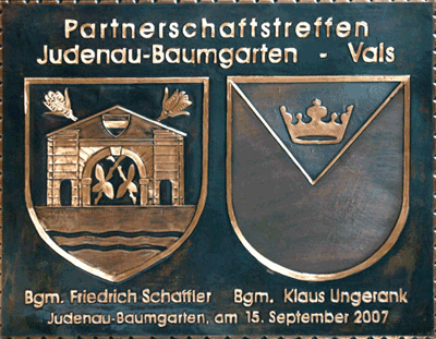            Kupferbild            
  Gemeindewappen            
  Judenau Baumgarten   Niederösterreich                                                               jedes Bild ein "Unikat"
 Kupferrelief  Handarbeit