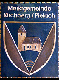                                                                              Gemeindewappen                       
Gemeindewappen Kirchberg an der Pielach                              
                                      Niederösterreich                                                        
                       
jedes Bild ein "Unikat"
 Kupferrelief  Handarbeit