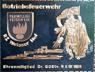                                                                    
Gemeindewappen                      
Klosterneuburg Weisser Hof Betriebs Feuerwehr     
  
                                            
 Steiermark                                                                               jedes Bild ein "Unikat"
 Kupferrelief  Handarbeit