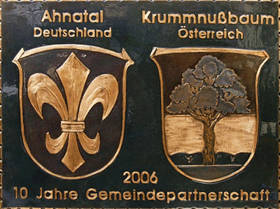            Kupferbild            
  Gemeindewappen            

Gemeindewappen Krummnussbaum   Niederösterreich                                                               jedes Bild ein "Unikat"
 Kupferrelief  Handarbeit