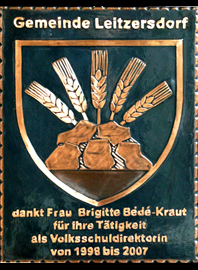                                                                 
  Leitzersdorf Gemeindewappen Kupferbild 
                                                                                                                                  Ein Kupferbild
als besonderes Geschenk
  jedes Bild ein "Unikat"  Handarbeit                                                                                                                                          