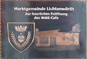                                                                    
Gemeindewappen                      
  Lichtenwörth  Cafe  Kupferreliefbild  
                                            
 Steiermark                                                                               jedes Bild ein "Unikat"
 Kupferrelief  Handarbeit