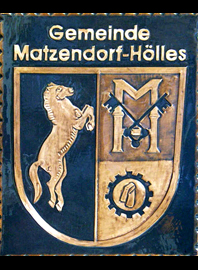                                                                    
Gemeindewappen
               

Gemeinde Matzendorf Hölles    
Bezirk Wiener Neustadt-Land            
Niederösterreich                                   
 

                                                            jedes Bild ein "Unikat"
 Kupferrelief  Handarbeit