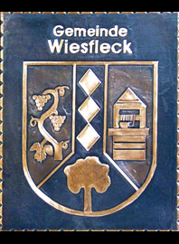                                                                              Gemeindewappen         
          
 Gemeinde  Wiesfleck
                
  Oberwart im Burgenland                           Der ungarische Ortsname             der Gemeinde ist Vasfarkasfalva                                                                                                                                                                                                
jedes Bild ein "Unikat"            
  Kupferrelief  Handarbeit