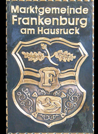               Gemeindewappen                                 
Gemeinde Desselbrunn 

             
            Berg Brauching Bubenland Desselbrunn Deutenham Edt Fallholz Feldham 
Haus Hofsttten Hub Oberhaidach Sicking Traunwang Unterhaidach Viecht Windern 
     
   Bezirk  	Vöcklabruck
                             
  Oberösterreich 
                   
	                 
	Kupferbild                          jedes Bild ein "Unikat"
 Kupferrelief  Handarbeit