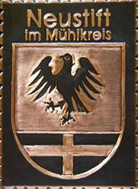                                                                    
Gemeindewappen                      
Marktgemeinde
Neustift im Mühlkreis
                           
  
                               Marktgemeinde
Bezirk   	Rohrbach
                             
  Oberösterreich                                                                           jedes Bild ein "Unikat"
 Kupferrelief  Handarbeit