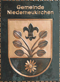                                                                    
Gemeindewappen                      
 Niederneukirchen   Oberösterreich 
                             
  
                               Marktgemeinde
    Bezirk Linz-Land                             
  Oberösterreich                                                                           jedes Bild ein "Unikat"
 Kupferrelief  Handarbeit