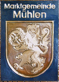                                                                  
Gemeindewappen                          Gemeinde Mühlen                                                                         
                                                                                     
               
 Bezirk Murau                               
 Steiermark                                                                                jedes Bild ein "Unikat"
 Kupferrelief  Handarbeit