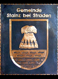                                                                     
Gemeindewappen                   
Gemeinde  Stainz bei Straden                                                                                         
                                                                                         
                                           
  Bezirk Südoststeiermark                       
 Steiermark                                                                                      jedes Bild ein "Unikat"
 Kupferrelief  Handarbeit