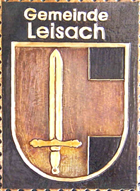                                                                    Gemeindewappen                           
 Gemeinde  Leisach Tirol 
                           
  Bezirk Lienz        
                                                                                   
  jedes Bild ein "Unikat"             
 Kupferrelief  Handarbeit