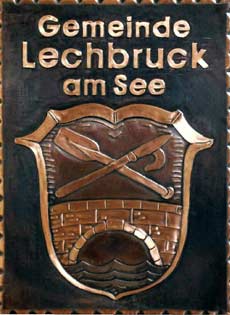                             
	                                     
	      Gemeindewappen Kupferbild                 Gemeinde Lechbruck am See            Schwaben   
	   Landkreis  	Ostallgäu                                                                            
	   jedes Bild ein " Unikat "
 Kupferrelief  Handarbeit  