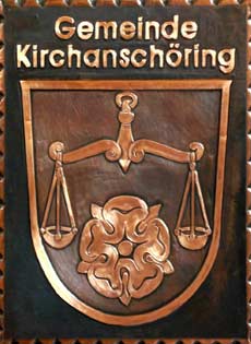                             
	                                     
	      Gemeindewappen Kupferbild                  Kirchanschöring Oberbayern                   
	   Landkreis  	Traunstein                                                                           
	   jedes Bild ein " Unikat "
 Kupferrelief  Handarbeit  
