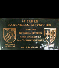                                                                       Gemeindepartnerschaft              Kaltenbach Neusiedl
 	                                             
                                                                          Kupferrelief 
als besonderes Geschenk
  jedes Bild ein "Unikat"
          Handarbeit 